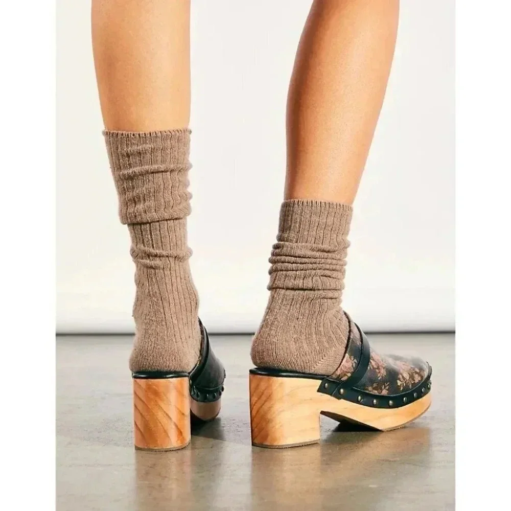 New Free People Calabasas Floral Wooden Clogs Black Womens 7